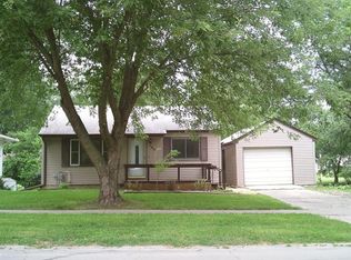 1807 W Main St, Marshalltown, IA 50158