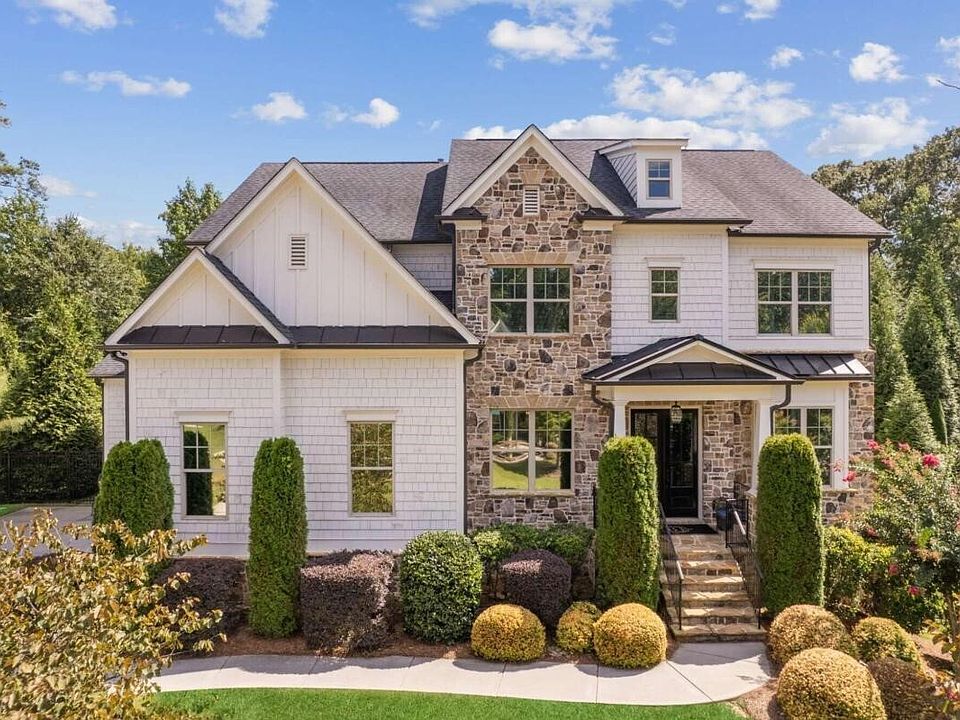 1st image of 2968 Bellehurst Dr NE
