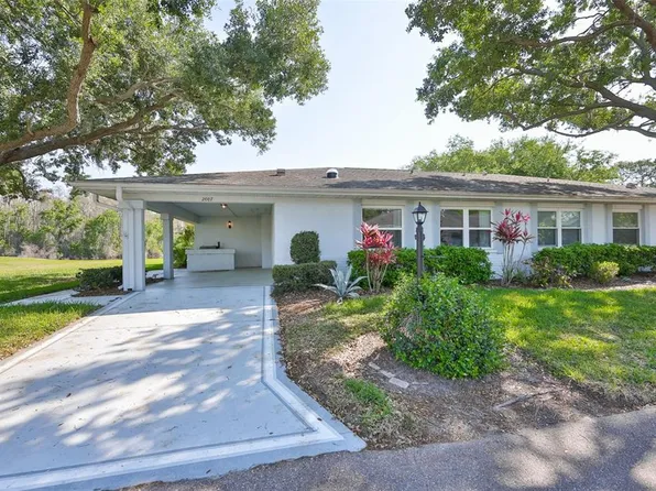 2007 N Halcyon Dr #310, Sun City Center, FL 33573