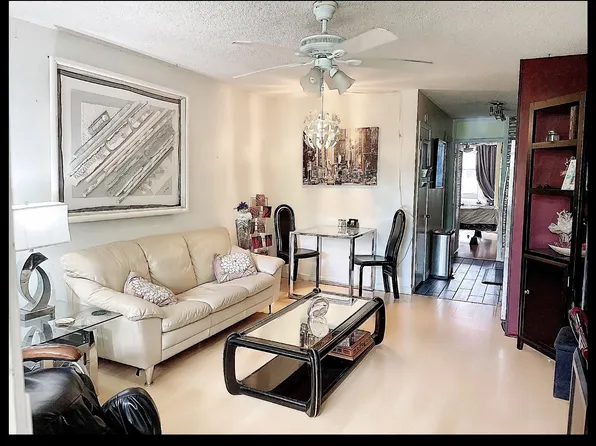 425 Ena Rd, Honolulu, HI