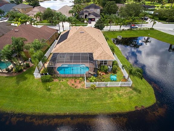 2nd image of 2404 Shirecrest Cove Way