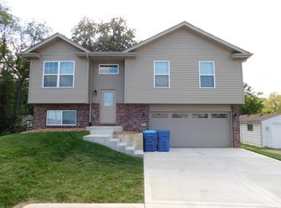 163 W Division St, Maryville, IL 62062