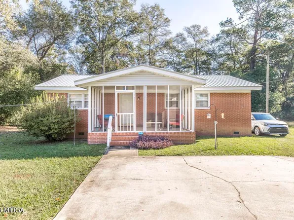 40 Forest Hill Cir, Hawkinsville, GA 31036