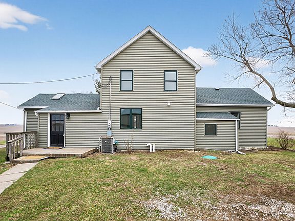 5th image of 17093 Somonauk Rd