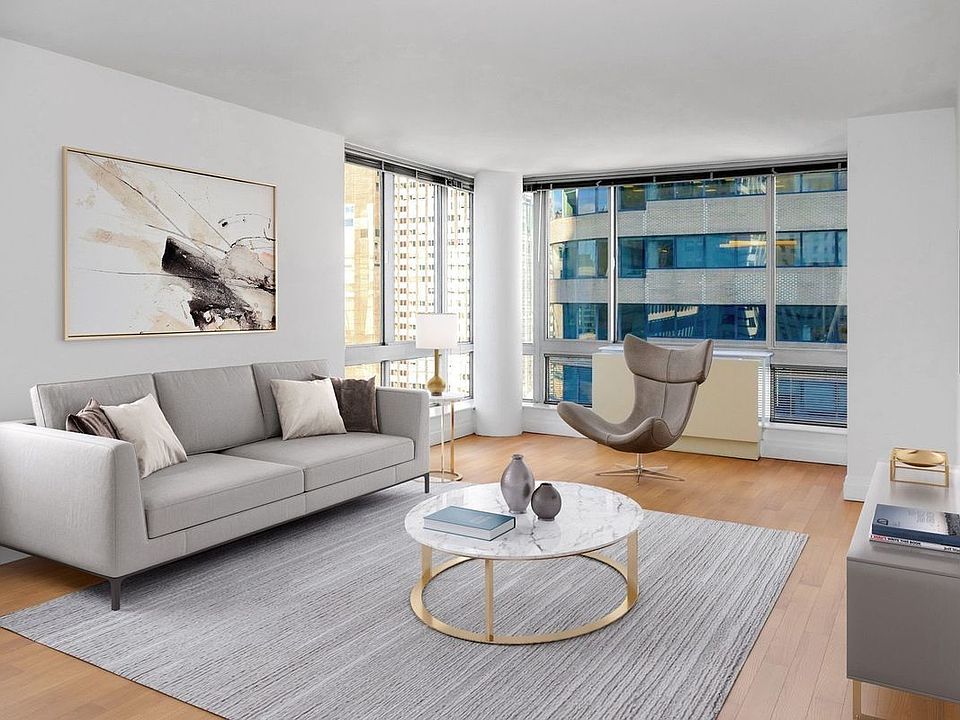 1st image of 150 E 44th St APT 47G