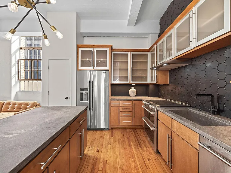 705 Main St #516 — Photo 8