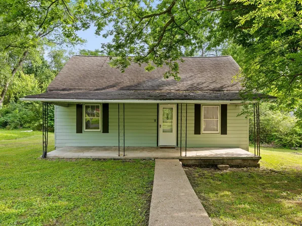 415 Hogue St, Soddy Daisy, TN 37379