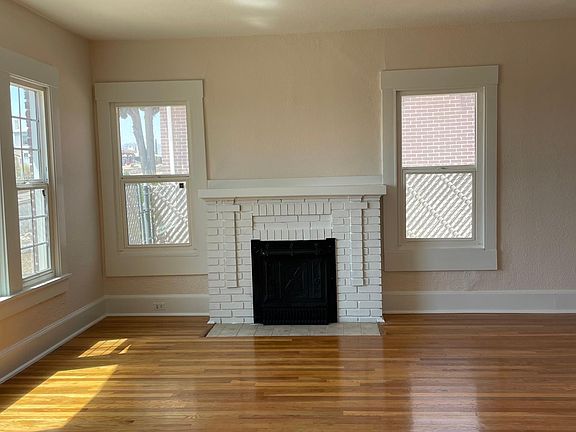 4th image of 1137 E River Ave