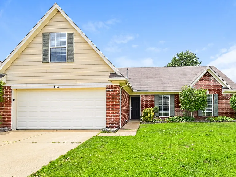 8181 Martin Dr — Photo 1