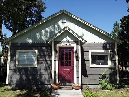 Cute 40's bungalow