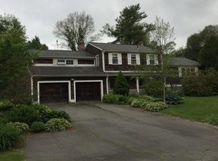 44 Stagecoach Rd, Amherst, MA 01002