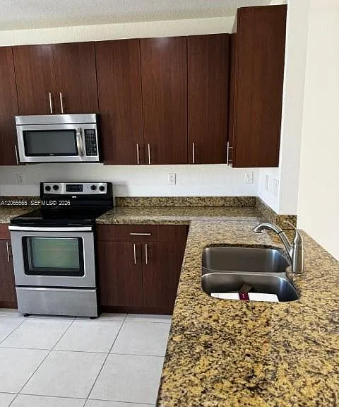 4017 SW 149th Ct #4017 — Photo 7