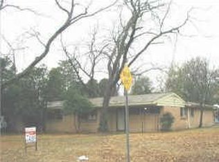 717 Van Horn Dr, Irving, TX 75060