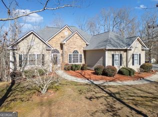 240 River Run Dr, Ball Ground, GA 30107