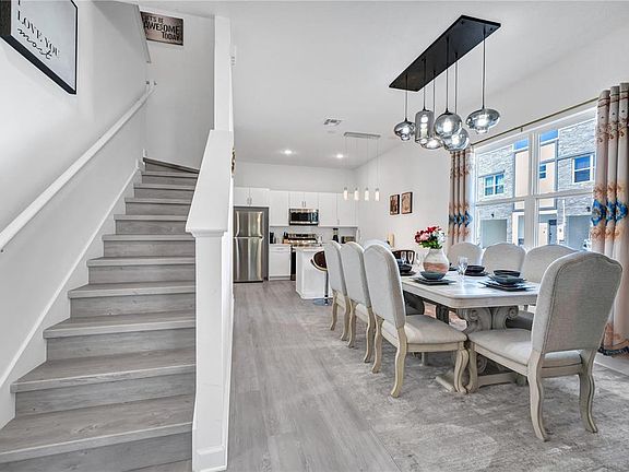 5th image of 240 FAMAGUSTA DRIVE