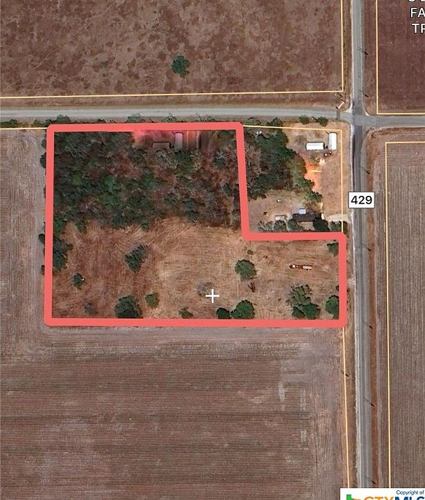 2nd image of 1064 County Road 429