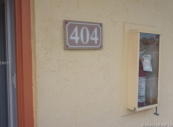 2nd image of 7722 Camino Real APT 404