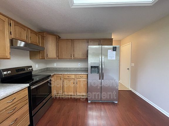 4th image of 15020 Brittwood Ct