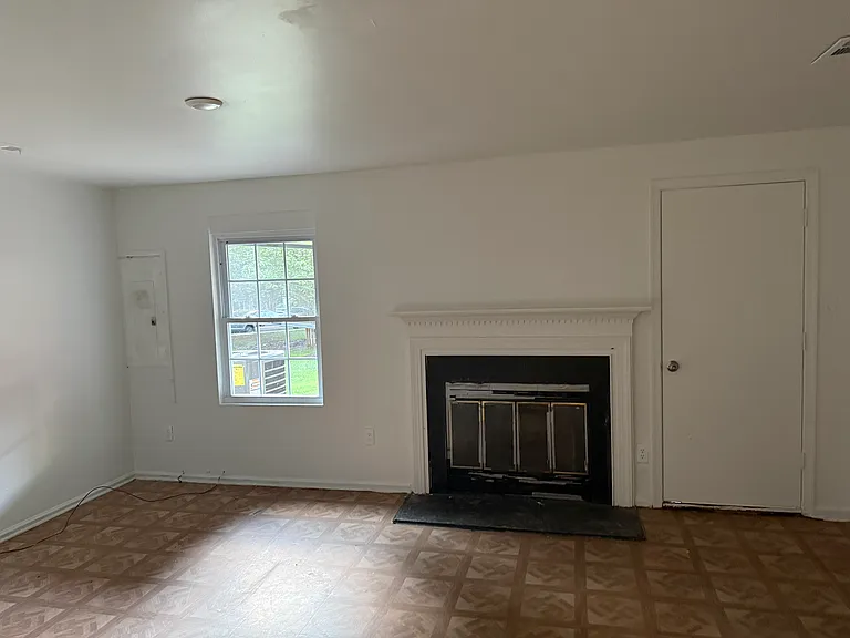 18947 Snow Fields Cir — Photo 19
