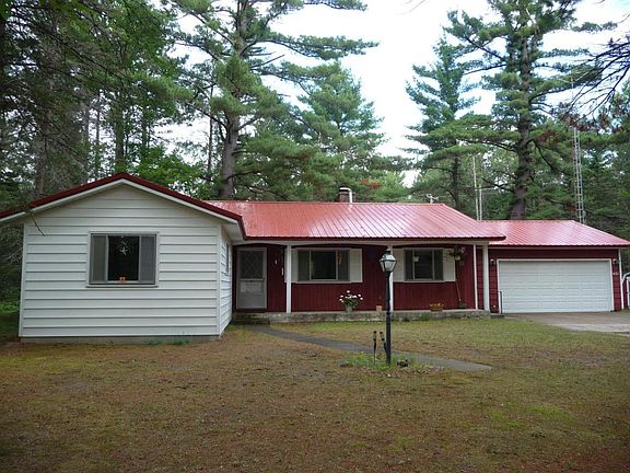 3rd image of 421 Evergreen Dr