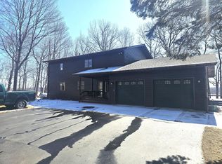 21601 S Raider Ct, Crosby, MN 56441