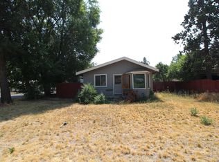 517 SE Woodland Blvd, Bend, OR 97702