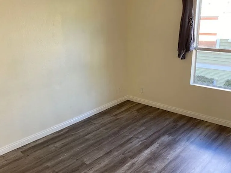 3132 3rd Ave — Photo 17