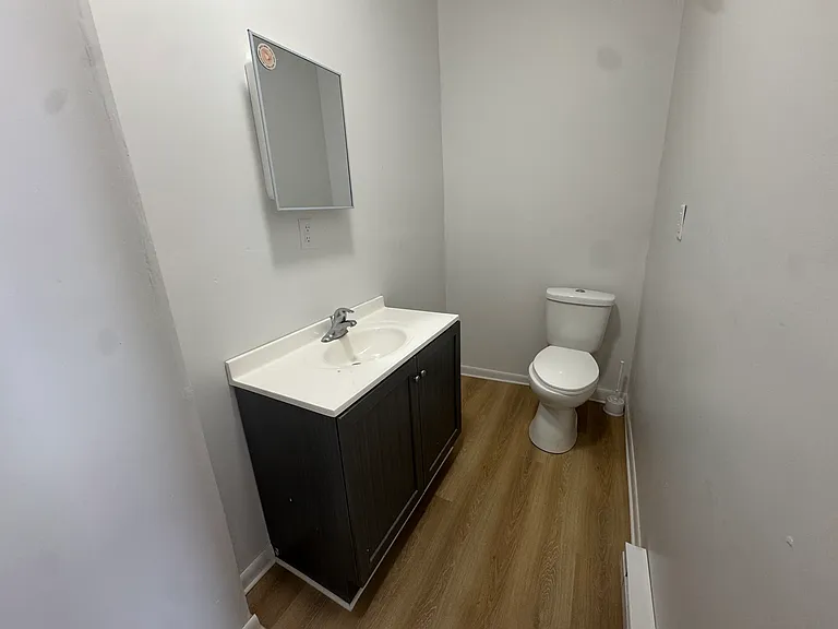 723 W Jefferson St #1 — Photo 6