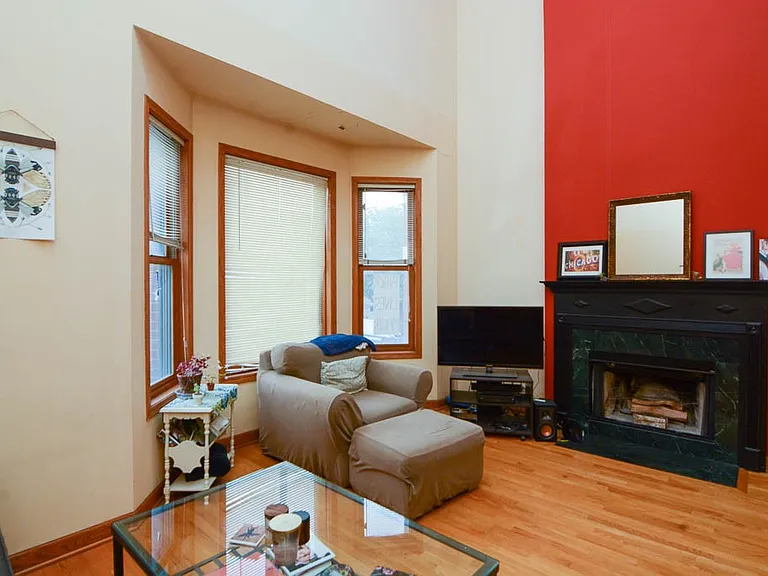 1720 W Augusta Blvd #3 — Photo 10