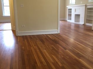 7035 N Ridge Blvd #3, Chicago, IL 60645