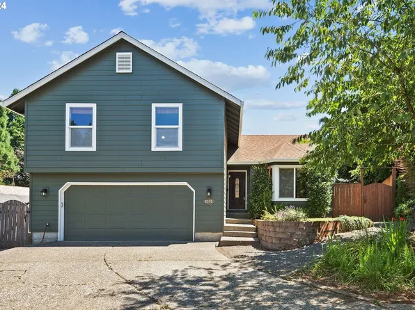 8576 SW Dakota Ct, Tualatin, OR 97062