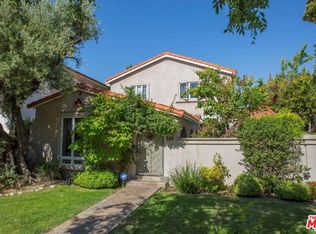 349 S Almont Dr, Beverly Hills, CA 90211
