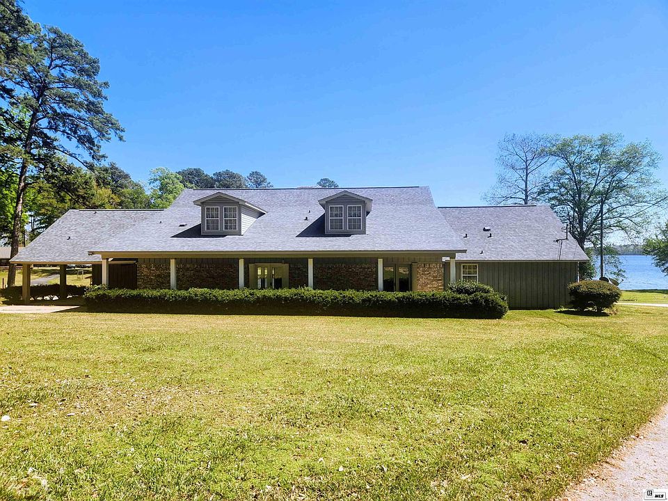 1st image of 290 Lakeside Rd