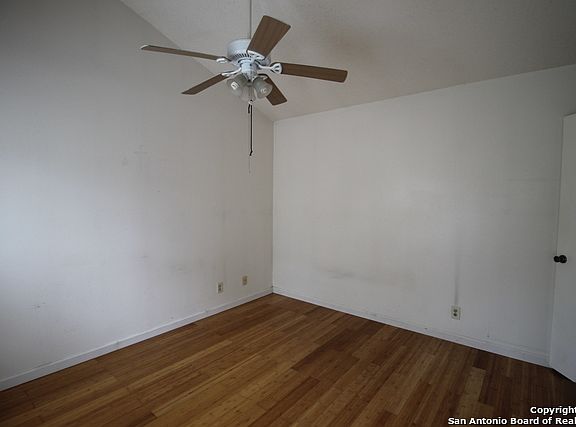 4th image of 6347 Village Arbor