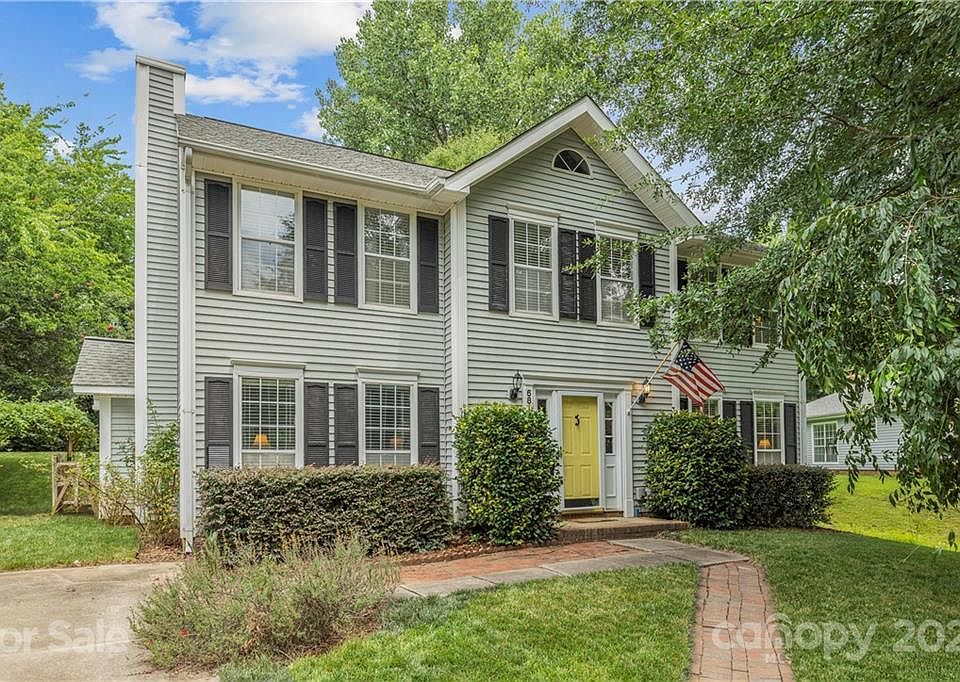 1st image of 6819 Pin Oak Ct