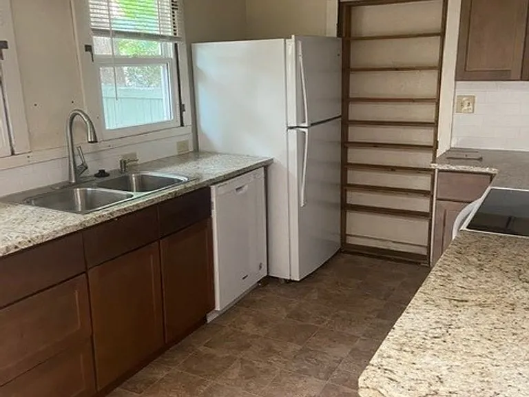 2227 Arapahoe Ave — Photo 27