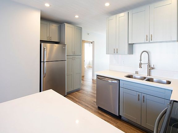 4th image of 2669 Mission Village Dr APT 2D