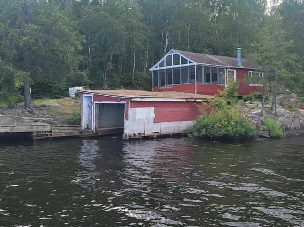 2276 Town Rd #342, International Falls, MN 56649