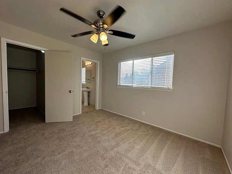 Must See Community in River Park Community ~ East Sac Area — Photo 34