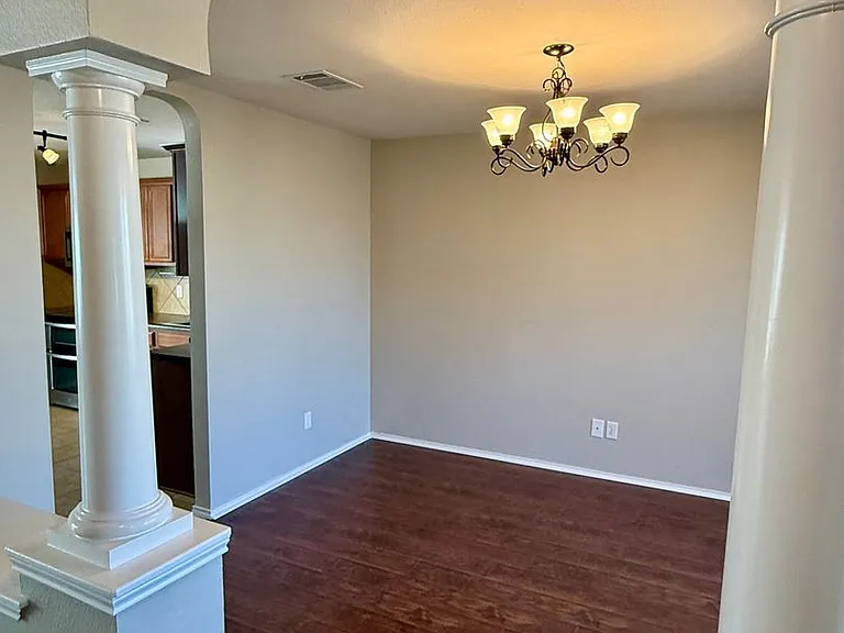 5704 Drystone Ln — Photo 8