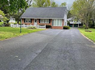 3333 Eisenbrown Rd, Reading, PA 19605