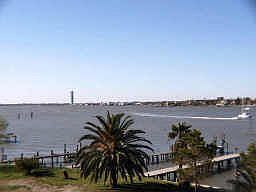 1st image of 911 N Shore Dr