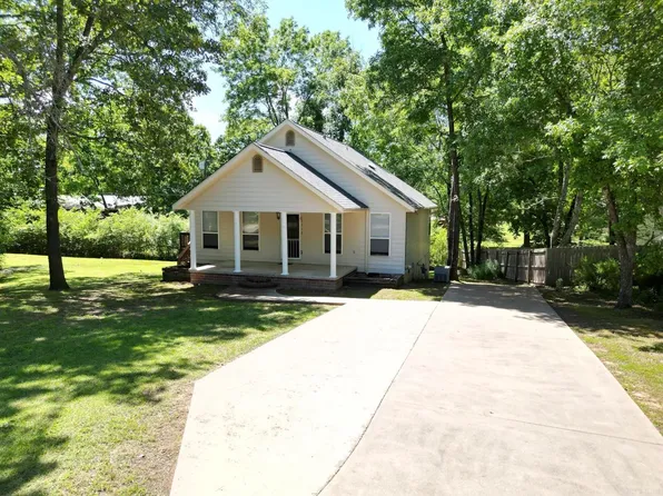 2332 Lakewood Dr, Heber Springs, AR 72543