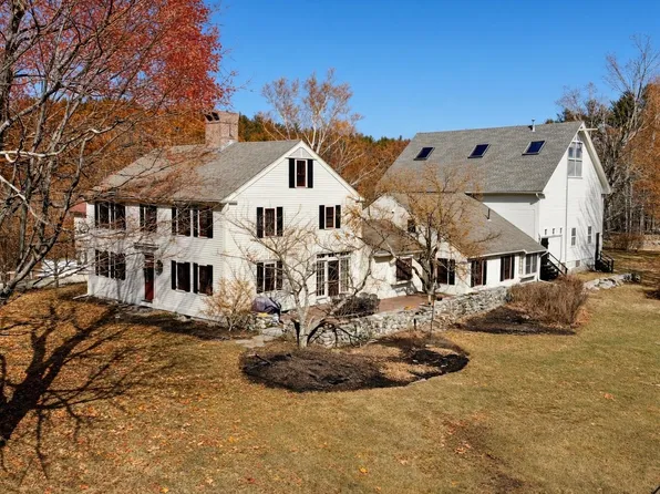 5 Old Manchester Road, Amherst, NH 03031