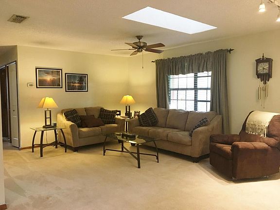 2nd image of 6133 Del Mar Dr