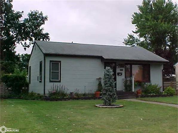 609 Hawthorne Pl, Keokuk, IA 52632