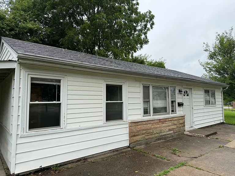 7200 Nathan Hale Way — Photo 4