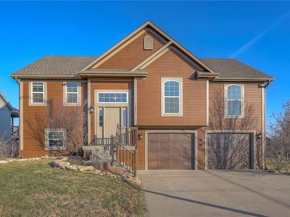 11801 N Kelley Ave, Kansas City, MO 64157