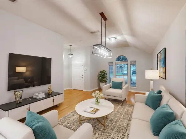 7232 Wild Wing Dr, Fort Worth, TX 76120