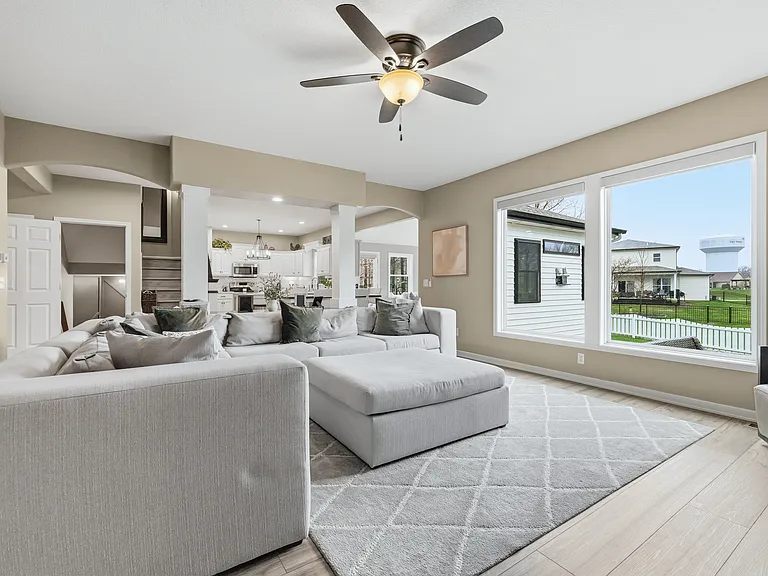 7621 Idlebrook Dr — Photo 6